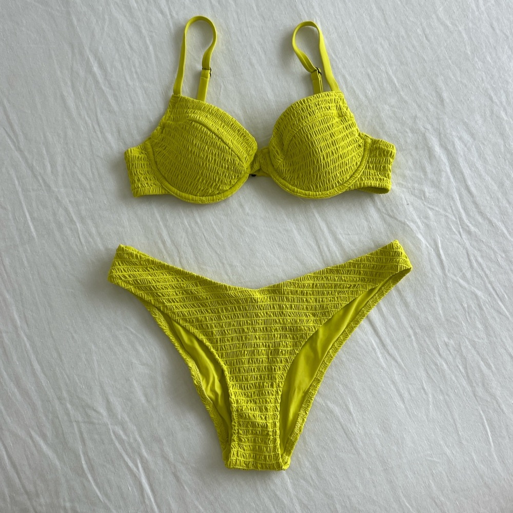 vetchy bikini